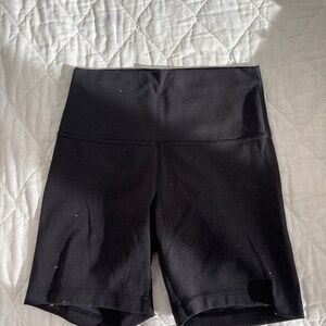 Lululemon wonder train shorts